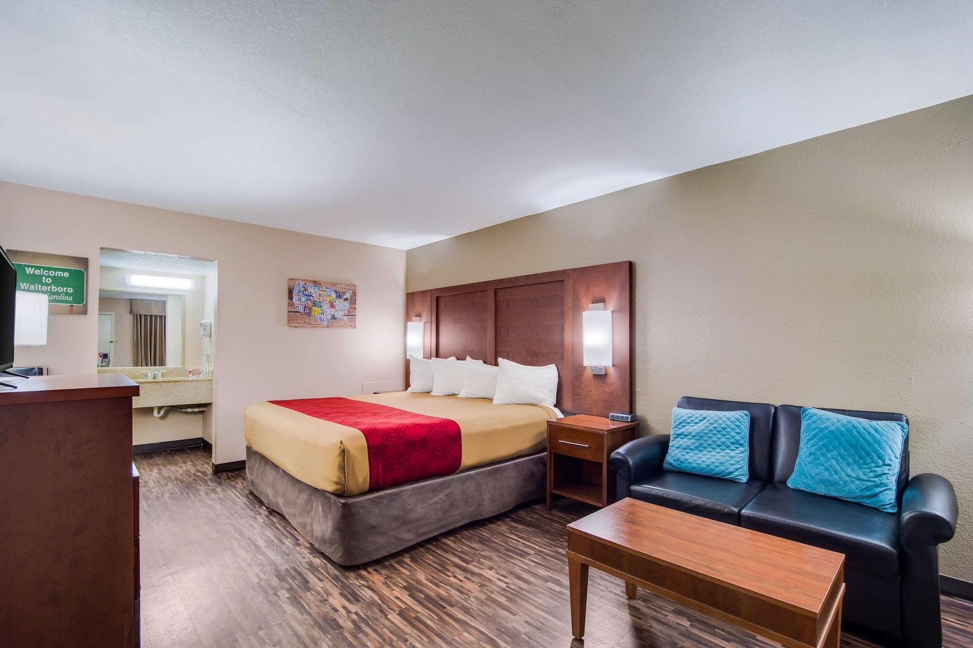 Econo Lodge Волтерборо Екстер'єр фото