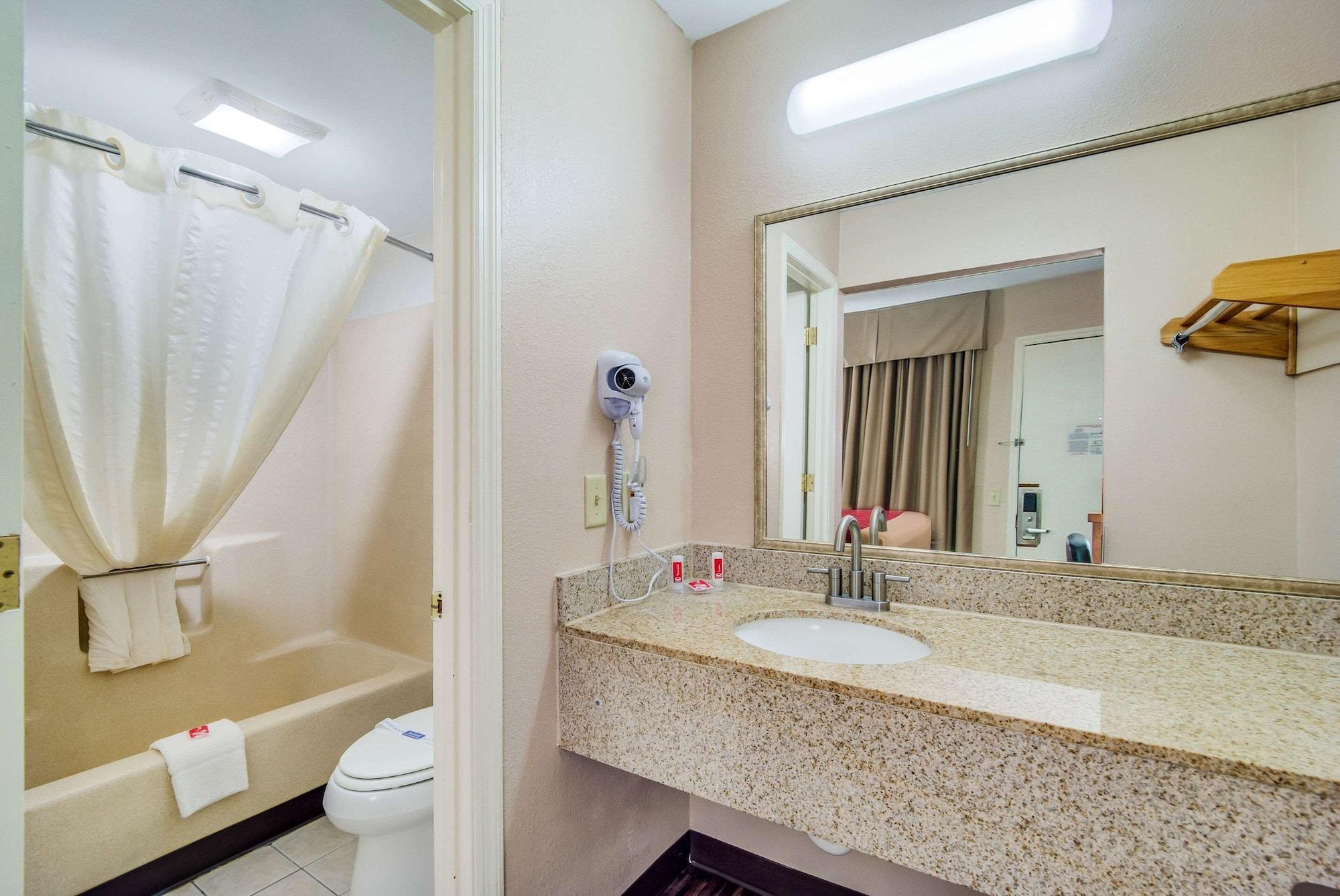 Econo Lodge Волтерборо Екстер'єр фото
