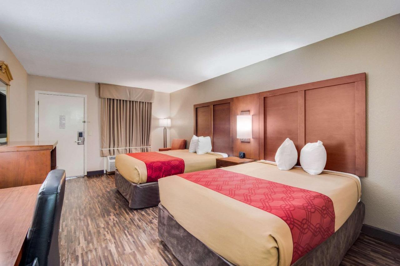 Econo Lodge Волтерборо Екстер'єр фото