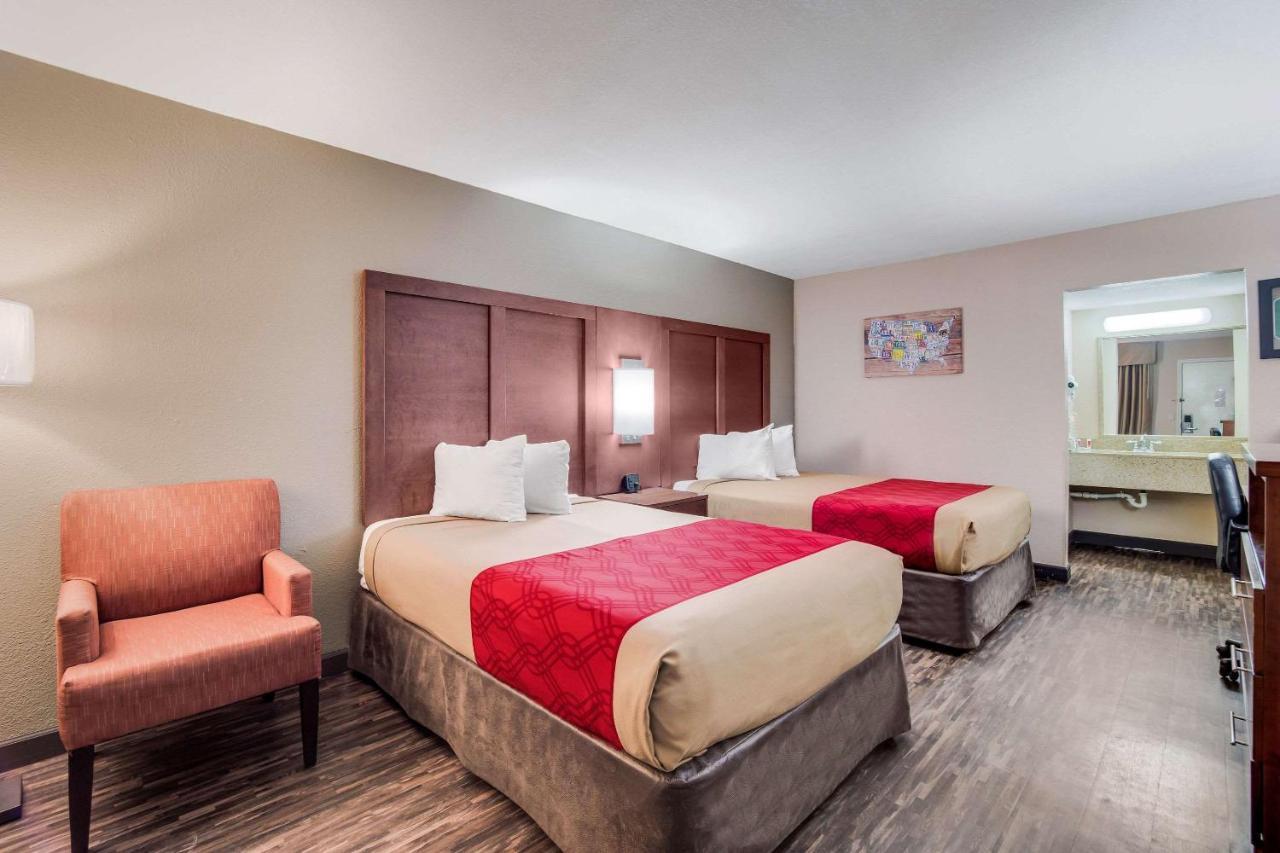 Econo Lodge Волтерборо Екстер'єр фото